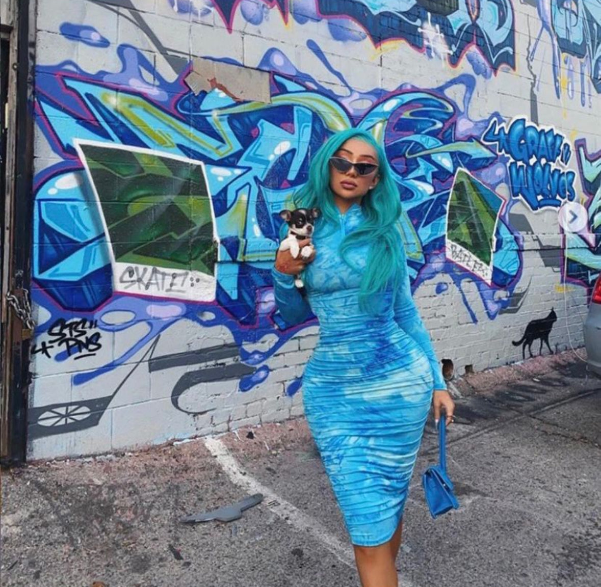 BLUE RUCHED TIE-DYE BODYCON MIDI DRESS